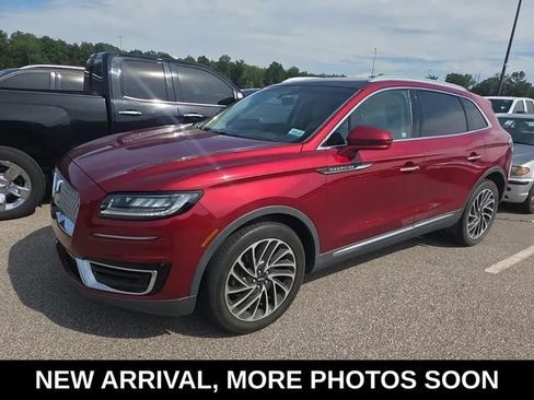 Used 2019 Lincoln Nautilus Reserve AWD/4WD image 1