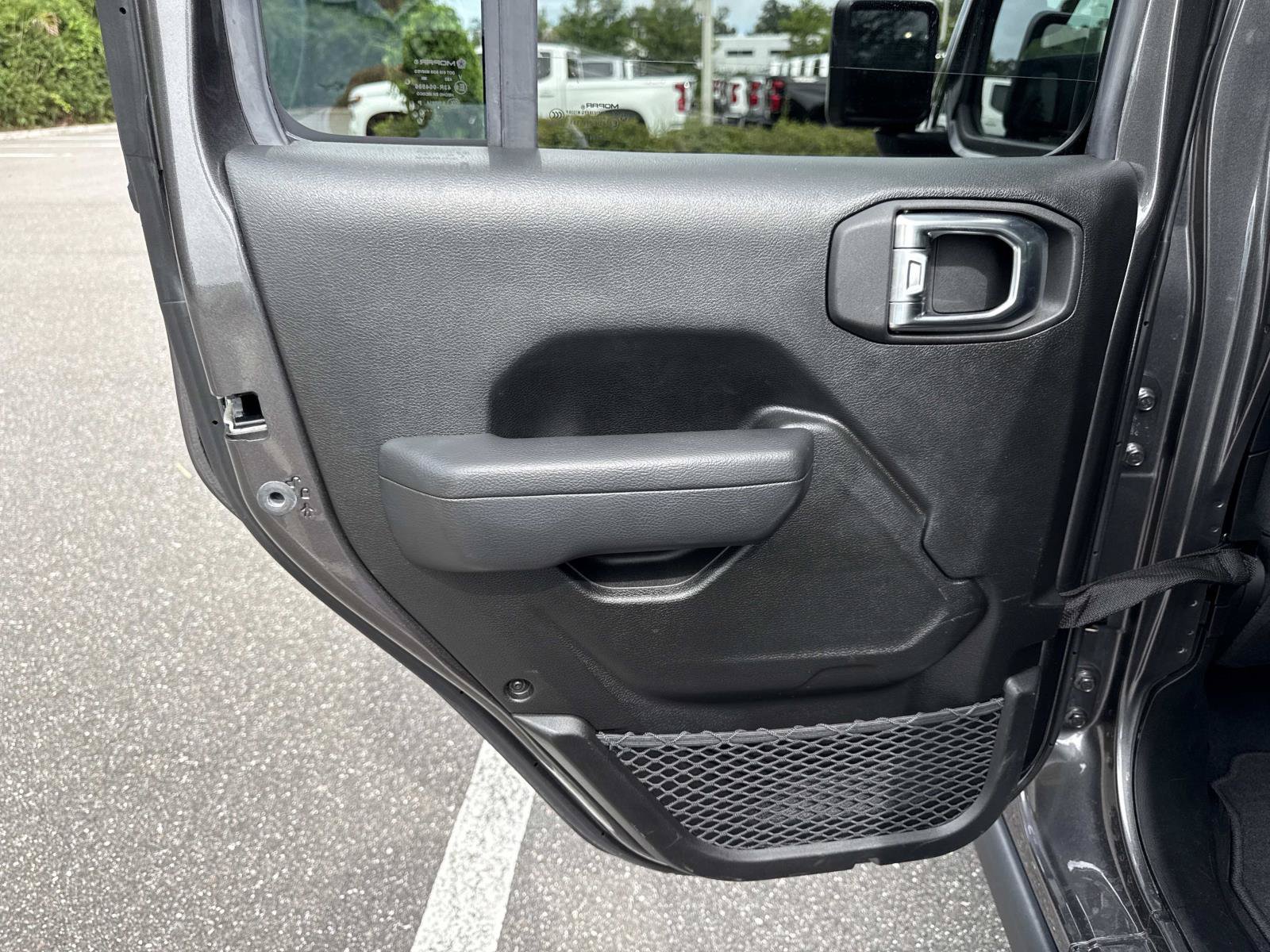 Used 2026 Jeep Gladiator Rubicon AWD/4WD image 9