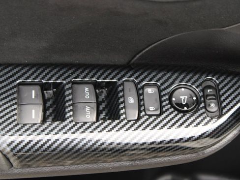 Used 2019 Honda Civic Type R image 9