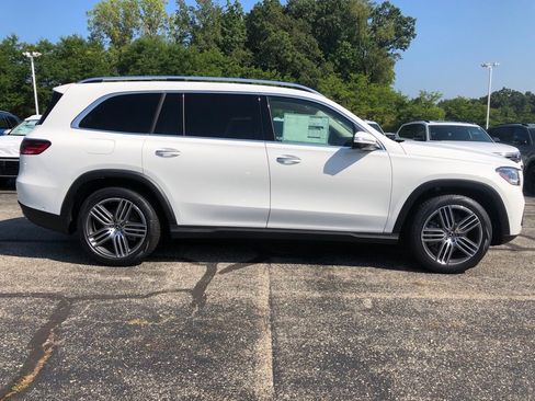 New 2025 Mercedes-Benz GLS 450 GLS 450 image 8