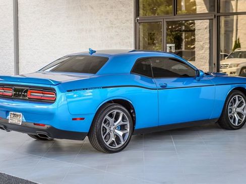 Used 2015 Dodge Challenger SXT Plus w/ Sound Group II RWD image 9