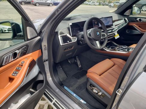 New 2027 BMW X7 xDrive40i AWD/4WD image 9