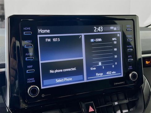 Used 2021 Toyota Corolla LE image 14