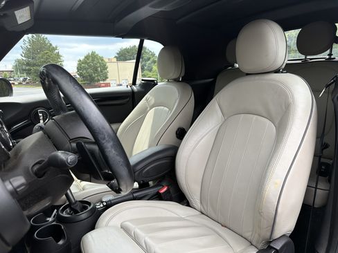 Used 2019 MINI Cooper S FWD image 7