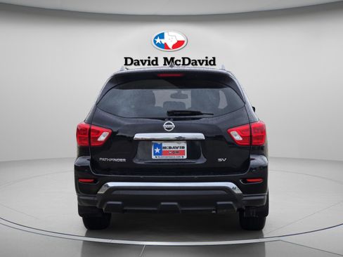 Used 2017 Nissan Pathfinder SV FWD image 5