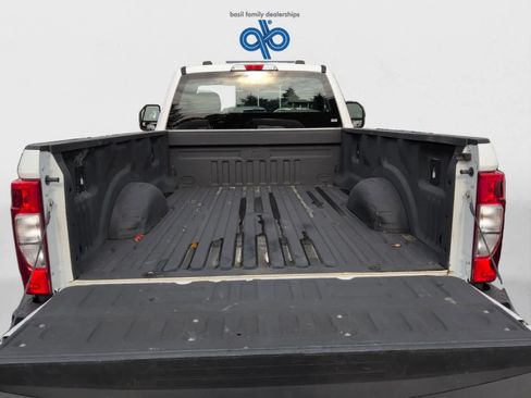 Used 2022 Ford F250 XL image 25