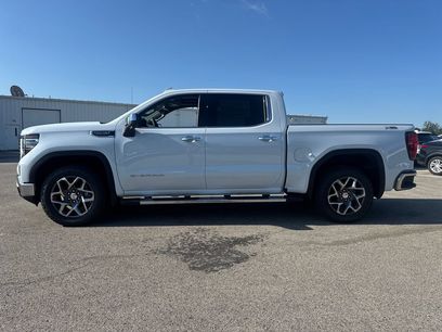 New 2026 GMC Sierra 1500 SLT w/ SLT Premium Plus Package