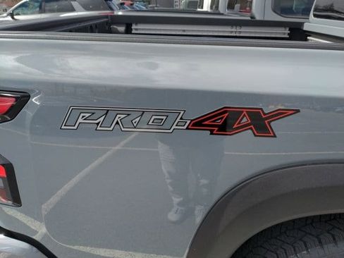 New 2026 Nissan Frontier PRO-4X w/ Pro-4x Convenience Package AWD/4WD image 6