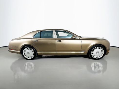 Used 2011 Bentley Mulsanne RWD image 4