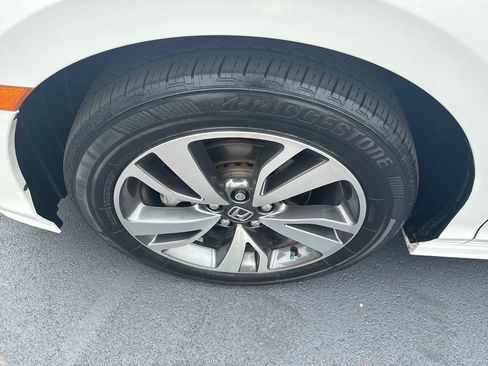 Used 2023 Honda Odyssey Touring image 39