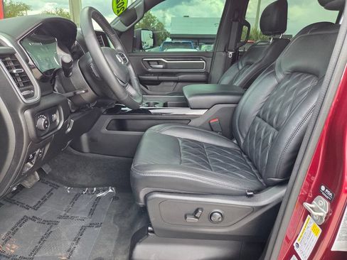 Used 2022 RAM 1500 Big Horn AWD/4WD image 5
