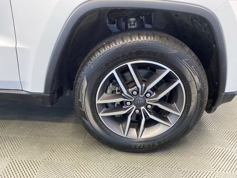 Certified 2022 Jeep Grand Cherokee Limited image 52