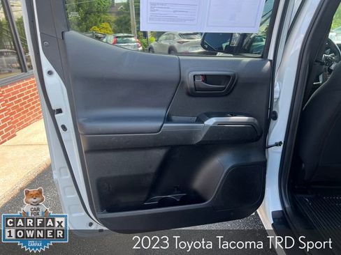 Used 2023 Toyota Tacoma TRD Sport AWD/4WD image 21