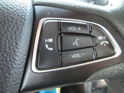 Used 2017 Ford Escape SE FWD image 30