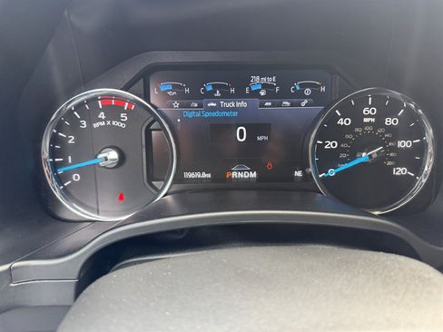 Used 2021 Ford F350 Platinum AWD/4WD image 15