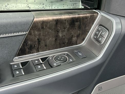 Certified 2024 Ford F350 Lariat image 29