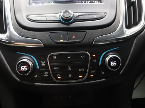 Used 2024 Chevrolet Equinox LT w/ LPO, Floor Liner Package image 29