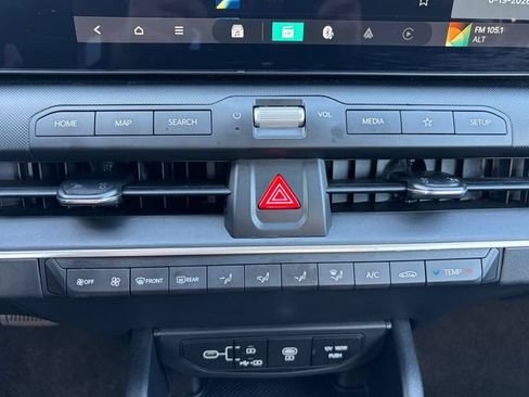 Certified 2025 Kia K4 FWD image 24