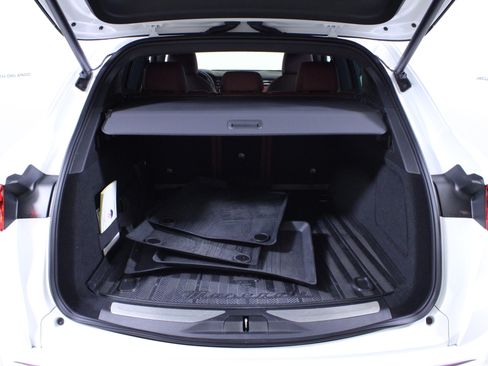 Used 2023 Maserati Grecale Modena image 12