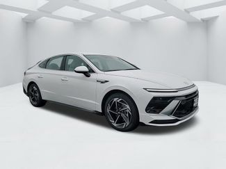 New 2026 Hyundai Sonata SEL video 3