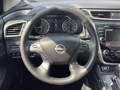 Used 2023 Nissan Murano SL w/ SL Moonroof Package FWD image 14