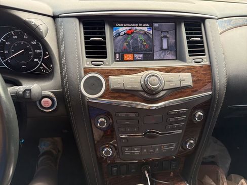 Used 2018 Nissan Armada SL w/ Moonroof Package image 11