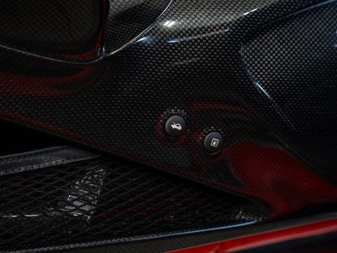 Used 2020 Ferrari 488 Pista Coupe image 36