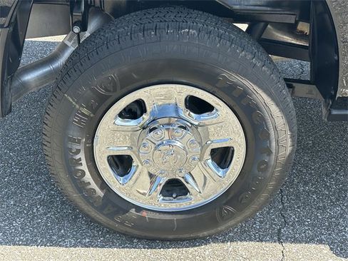 New 2025 RAM 2500 Tradesman image 17