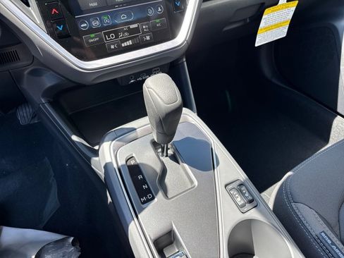 Used 2025 Subaru Crosstrek 2.0i Premium AWD/4WD image 20