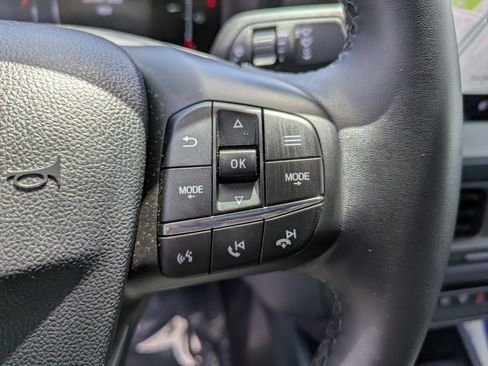 Certified 2025 Ford Maverick Lariat w/ Black Appearance Package AWD/4WD image 19