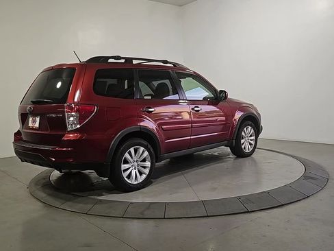 Used 2012 Subaru Forester 2.5X Limited AWD/4WD image 5