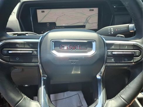 Used 2026 GMC Terrain Elevation FWD image 12