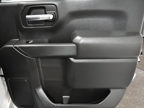 Used 2023 Chevrolet Silverado 1500 W/T AWD/4WD image 15