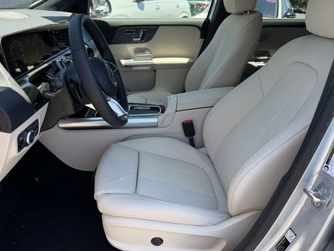 New 2026 Mercedes-Benz GLA 250 image 17