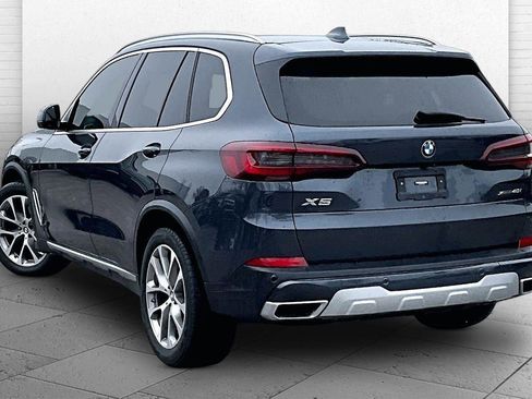 Used 2022 BMW X5 xDrive40i w/ Premium Package image 10