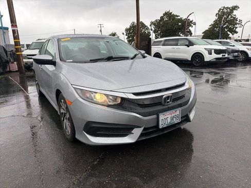 Used 2017 Honda Civic EX image 1