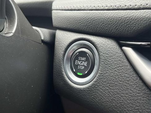 Certified 2025 Cadillac XT4 Premium Luxury AWD/4WD image 24