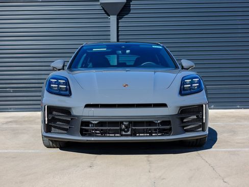 New 2026 Porsche Panamera RWD image 10