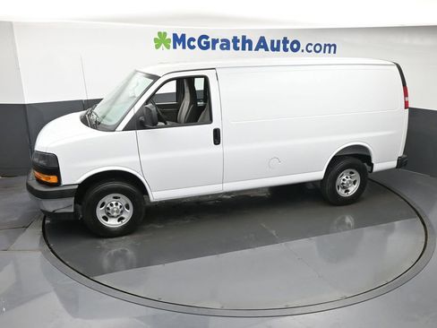 New 2026 Chevrolet Express 2500 w/ Driver Convenience Package RWD image 16