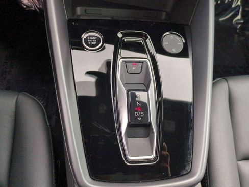 Used 2025 Audi A3 2.0T Premium image 24