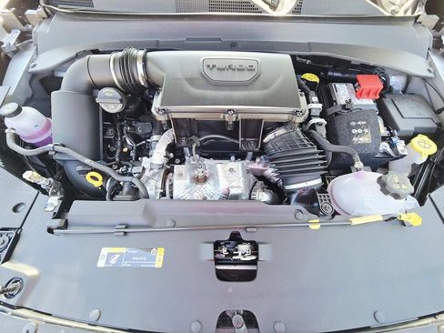 Certified 2026 Jeep Compass Limited AWD/4WD image 16