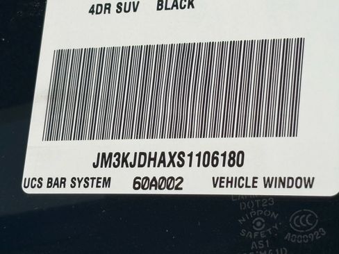 Used 2025 MAZDA CX-70 Plug-In Hybrid w/ Premium Pkg image 31