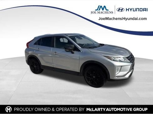 Used 2018 Mitsubishi Eclipse Cross LE AWD/4WD image 4