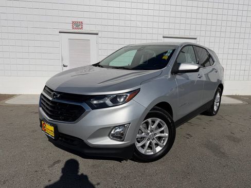 Used 2020 Chevrolet Equinox LT w/ Driver Convenience Package FWD image 1