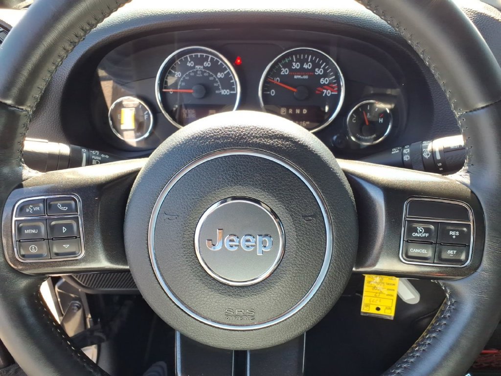 Used 2017 Jeep Wrangler Unlimited Rubicon AWD/4WD image 5