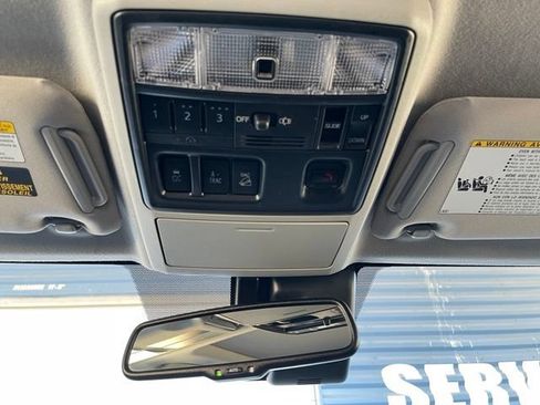 Used 2022 Toyota 4Runner SR5 Premium w/ Moonroof Package AWD/4WD image 20