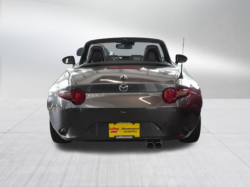 Used 2022 MAZDA MX-5 Miata Grand Touring w/ Weather Package RWD image 6