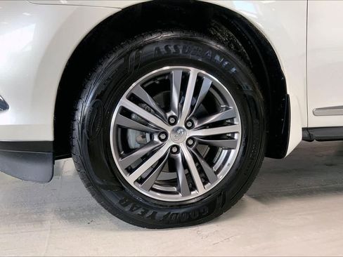 Used 2019 INFINITI QX60 Luxe w/ Essential Package image 7