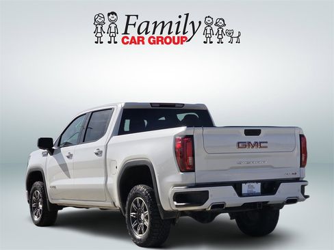 Used 2025 GMC Sierra 1500 AT4 image 3