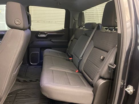 Used 2023 GMC Sierra 1500 Elevation w/ X31 Off-Road Package AWD/4WD image 23